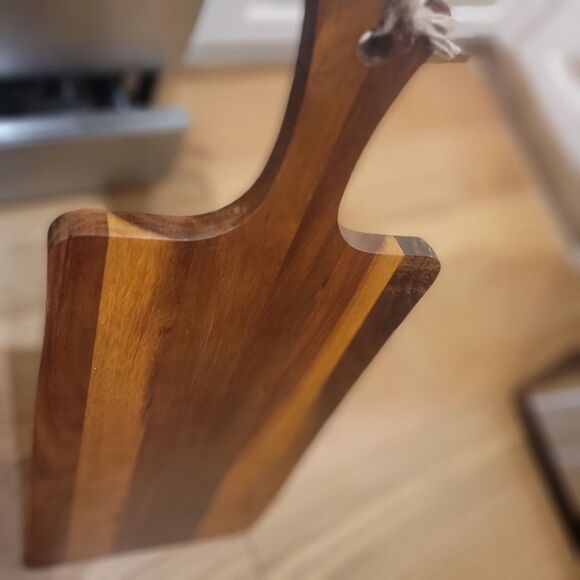 Elegant Acacia Paddle Serving Board Edge Grain Flat Bread Loaf Cutting Board NEW - Picture 2 of 16